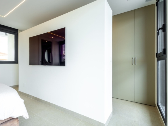 4 Bedroom Property in Aguas Nuevas