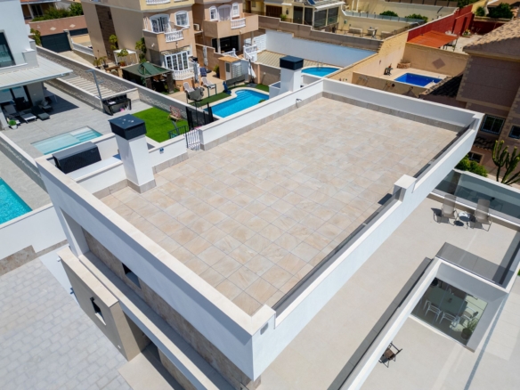 4 Bedroom Property in Aguas Nuevas