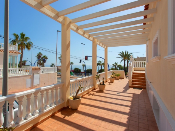 4 Bedroom Property in Torrevieja