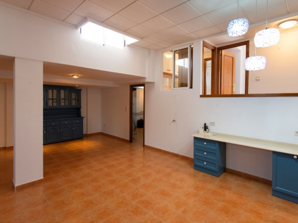 4 Bedroom Property in Torrevieja