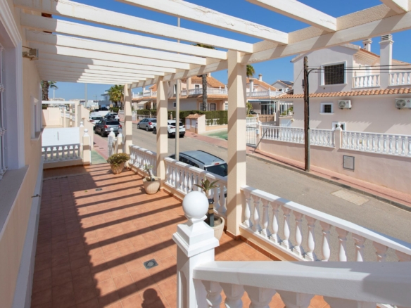 4 Bedroom Property in Torrevieja
