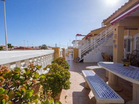 4 Bedroom Property in La Mata