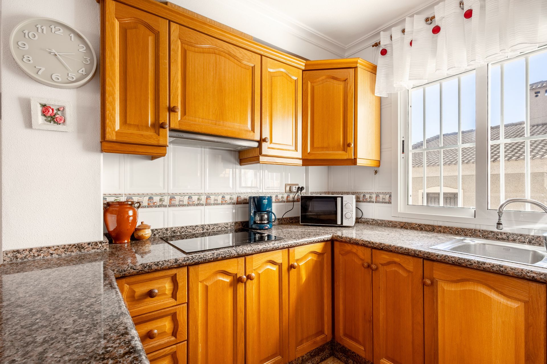 4 Bedroom Property in La Mata