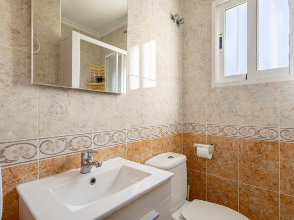 4 Bedroom Property in La Mata