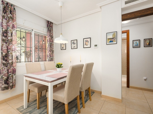2 Bedroom Property in Aguas Nuevas