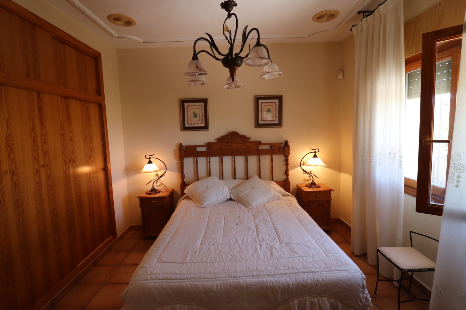 5 Bedroom Property in Algorfa