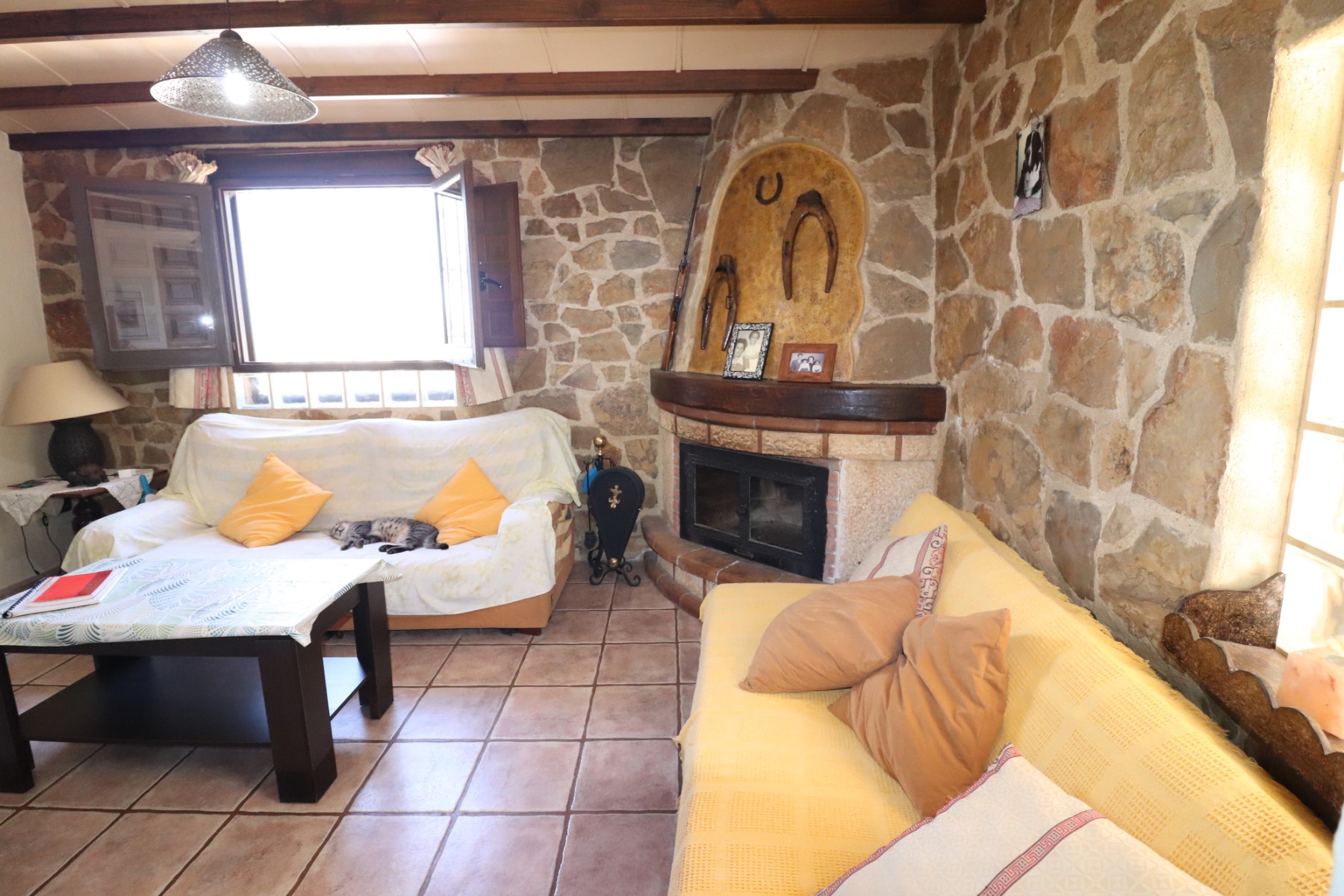 5 Bedroom Property in Algorfa