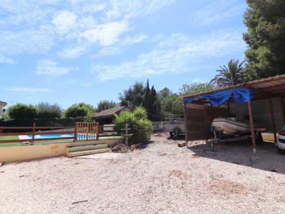 5 Bedroom Property in Algorfa