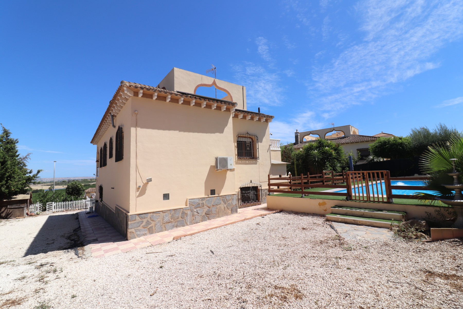 5 Bedroom Property in Algorfa