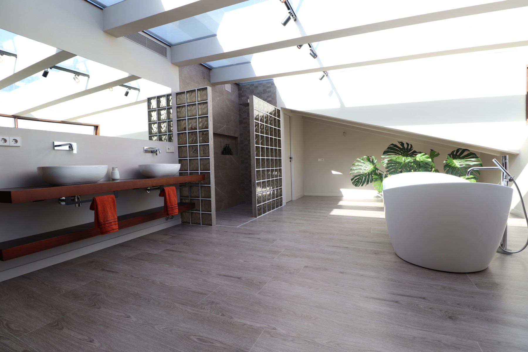 5 Bedroom Property in Aspe