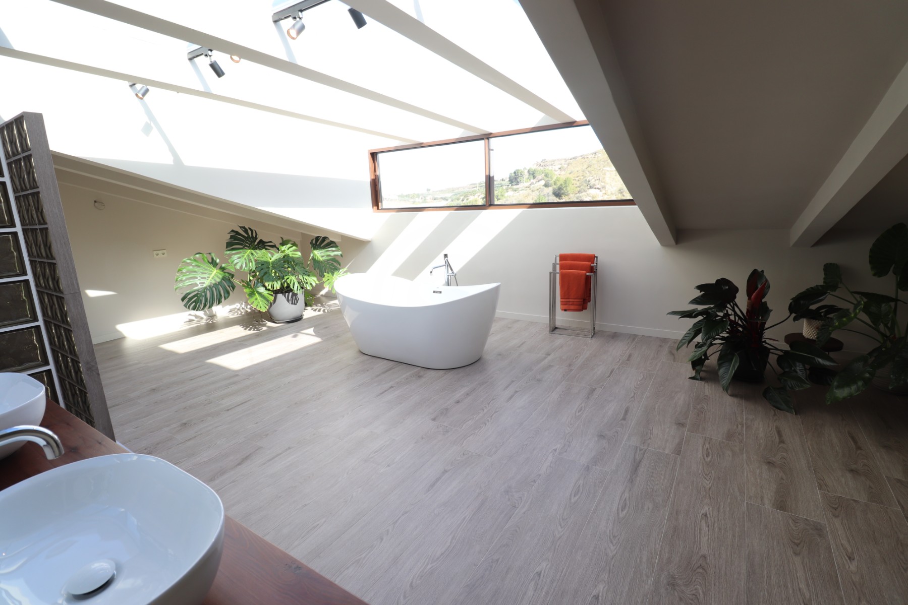 5 Bedroom Property in Aspe