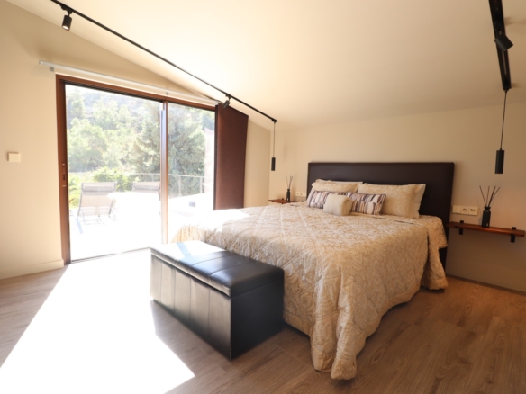 5 Bedroom Property in Aspe