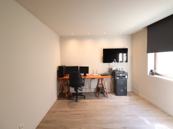 5 Bedroom Property in Aspe