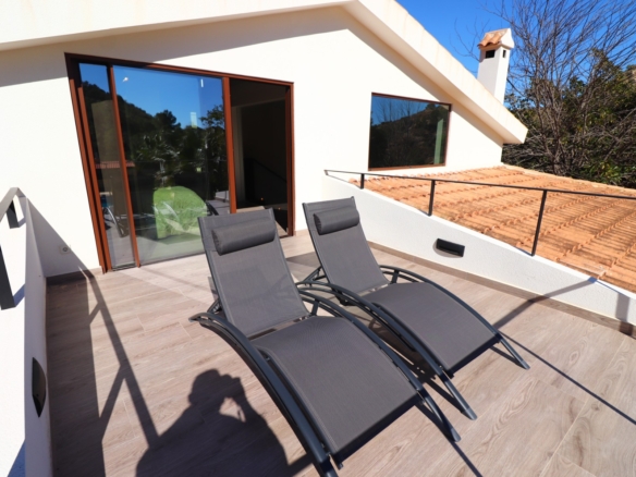 5 Bedroom Property in Aspe