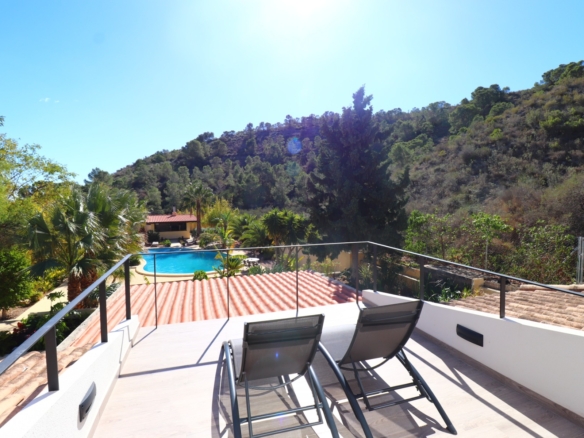 5 Bedroom Property in Aspe