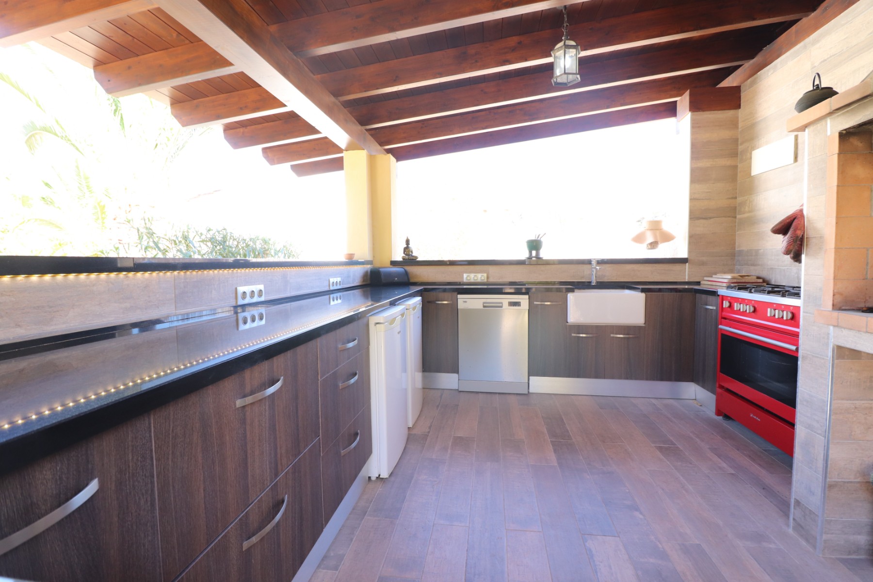 5 Bedroom Property in Aspe