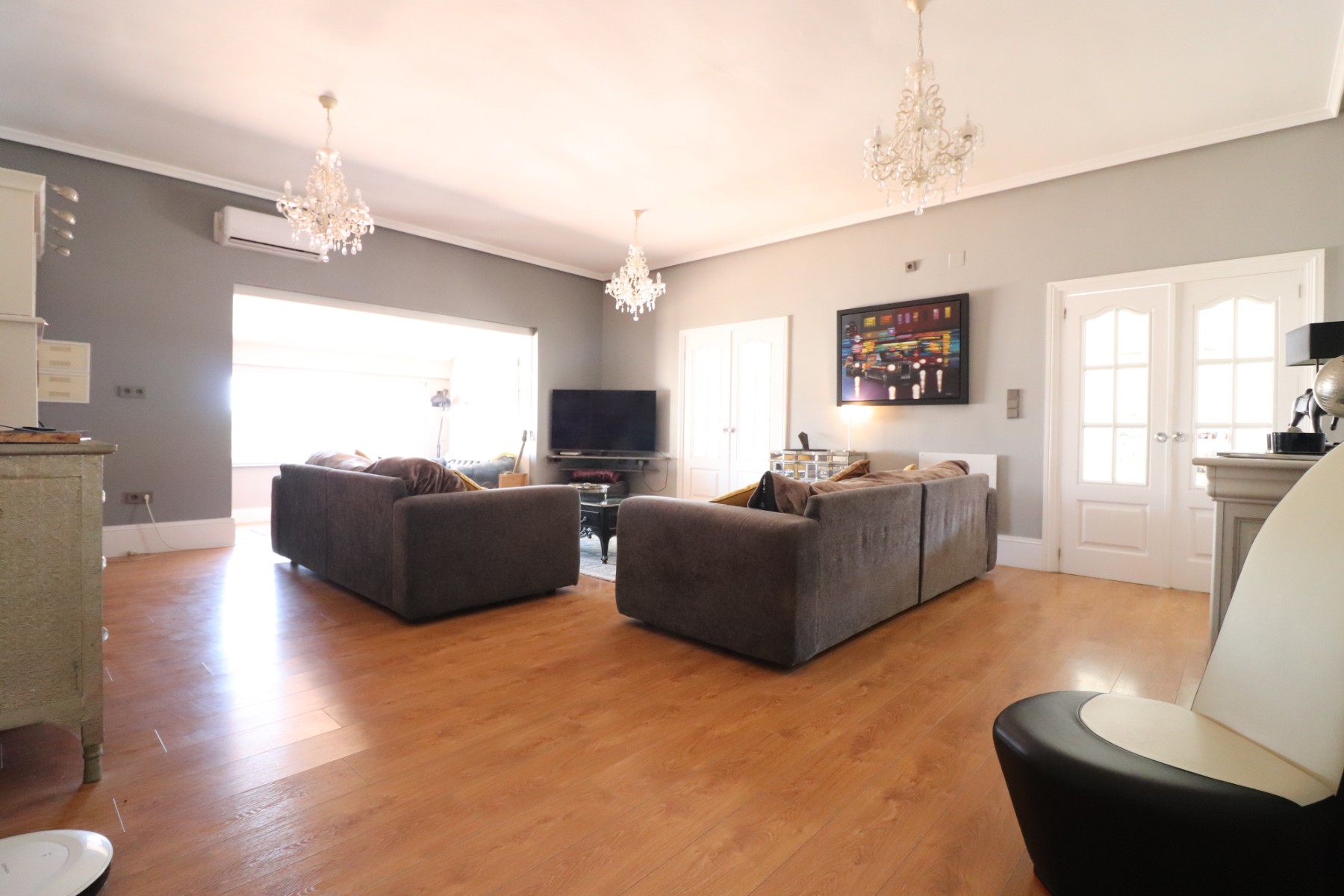 6 Bedroom Property in Heredades
