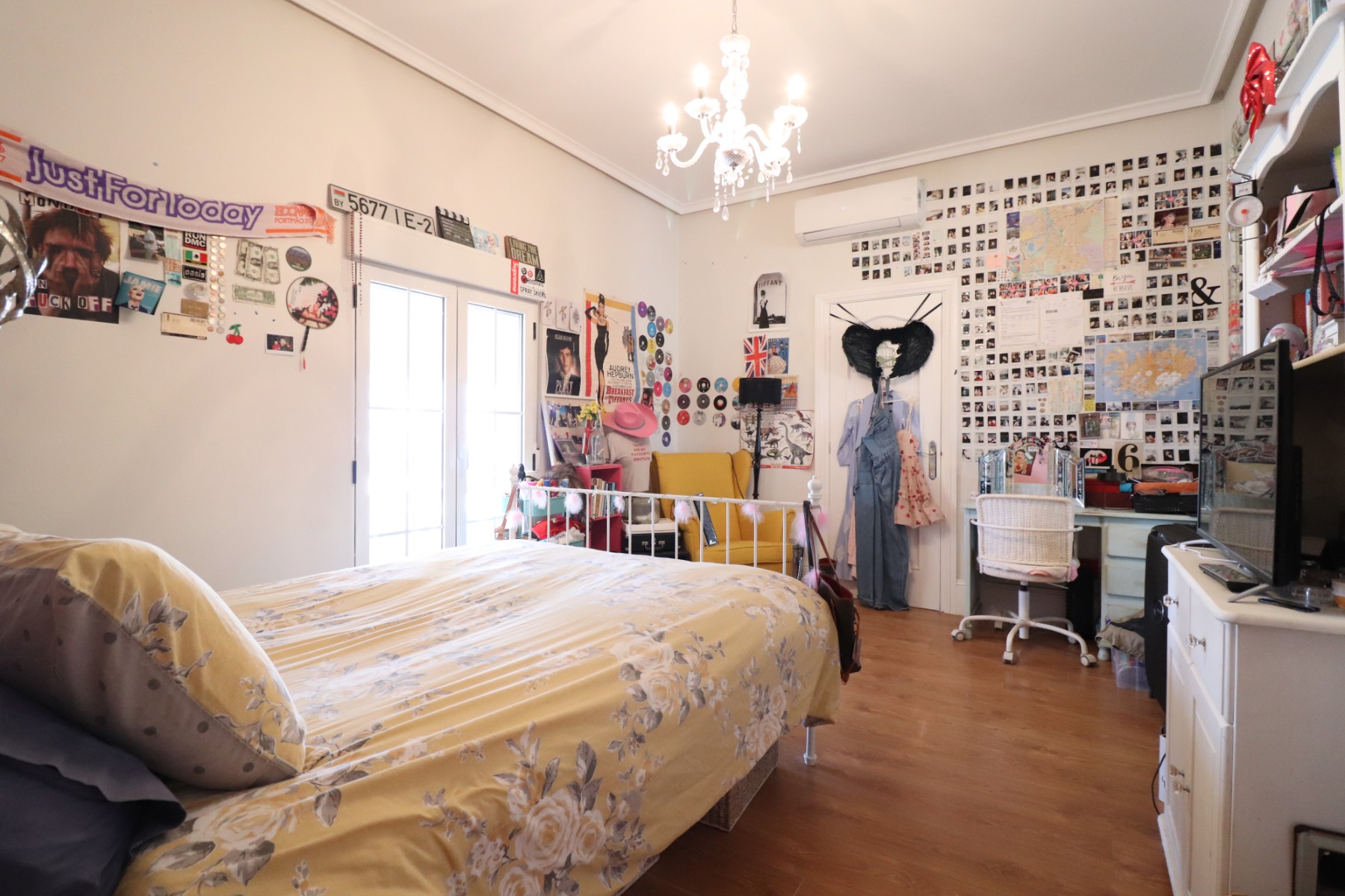 6 Bedroom Property in Heredades