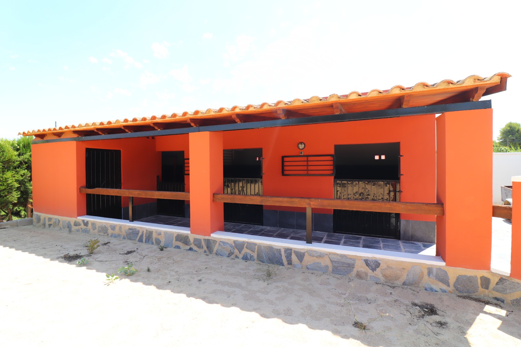 6 Bedroom Property in Heredades