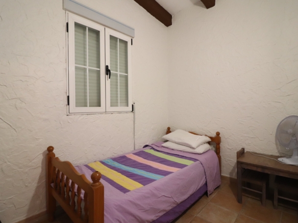 6 Bedroom Property in Heredades