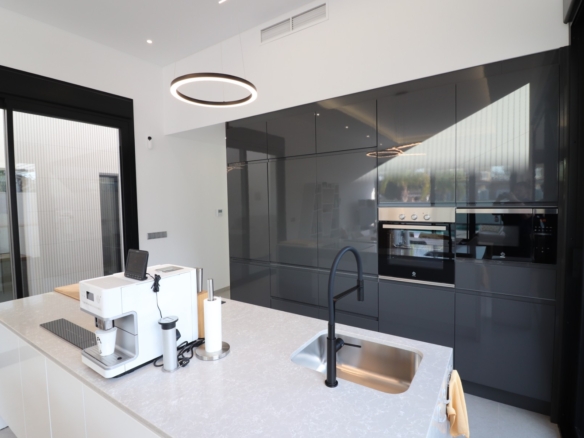 3 Bedroom Property in Formentera del Segura