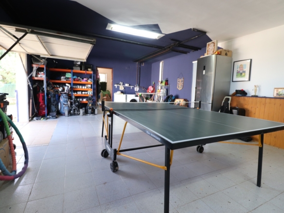 5 Bedroom Property in Algorfa