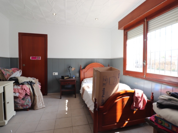 5 Bedroom Property in Heredades