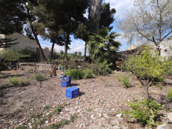 5 Bedroom Property in Heredades
