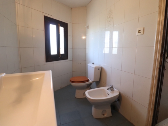 5 Bedroom Property in Heredades