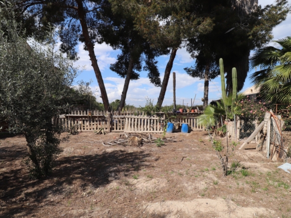 5 Bedroom Property in Heredades
