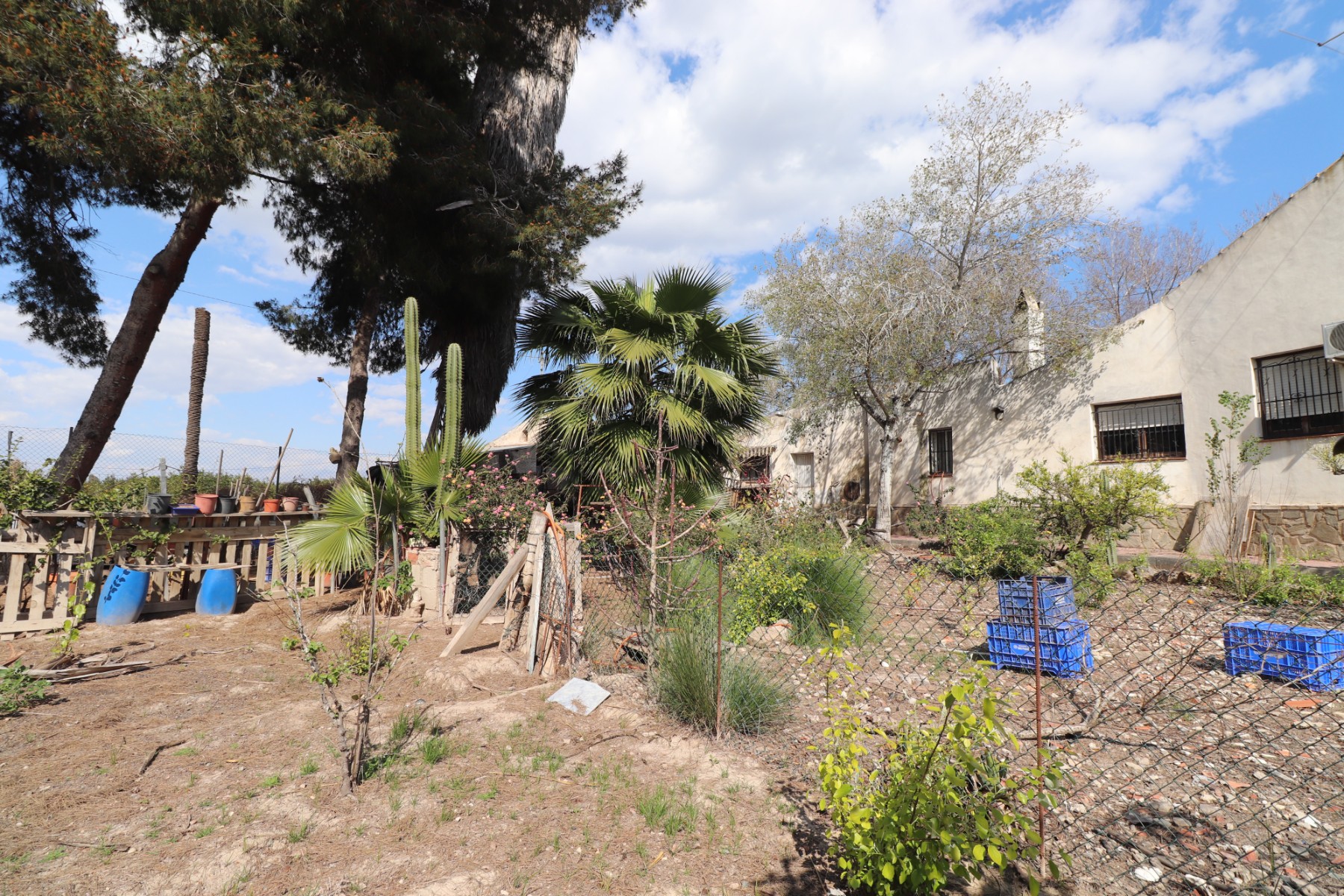 5 Bedroom Property in Heredades