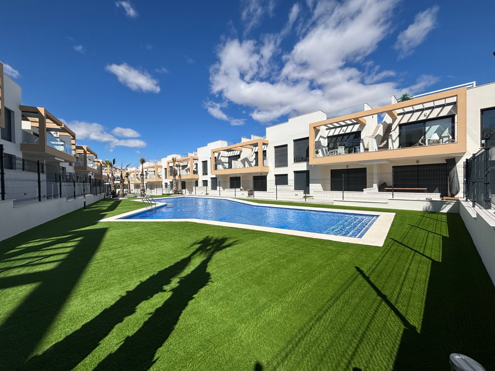 2 Bedroom Property in Orihuela Costa