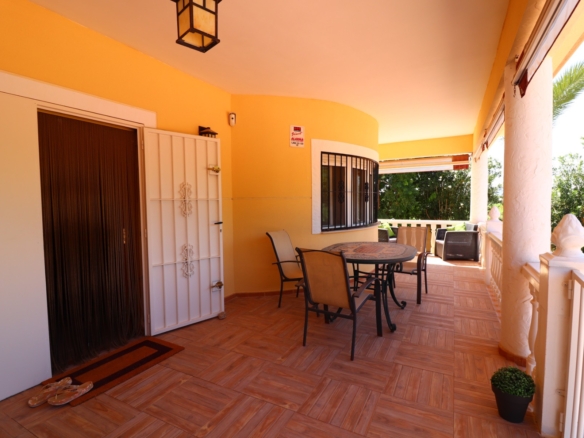 Country Property in Catral
