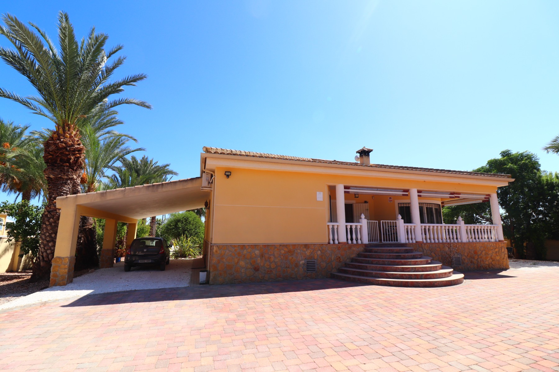 Country Property in Catral