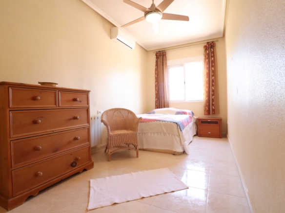 Country Property in Catral