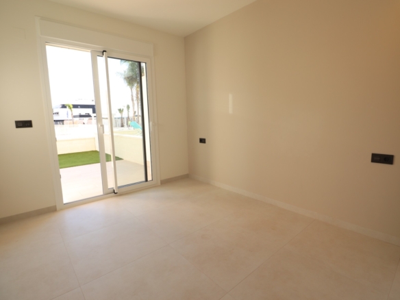 2 Bedroom Property in Guardamar del Segura