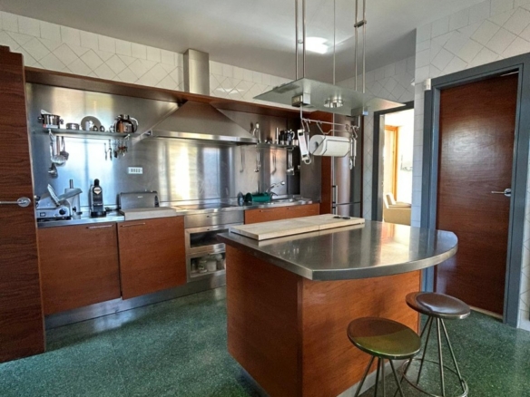 4 Bedroom Property in Orihuela Costa
