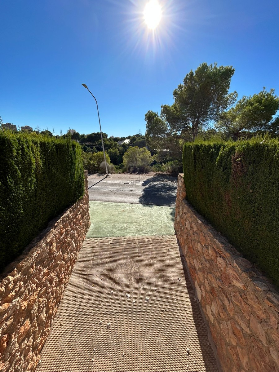 4 Bedroom Property in Orihuela Costa