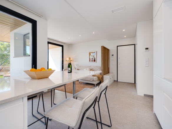2 Bedroom Property in Las Colinas Golf Resort