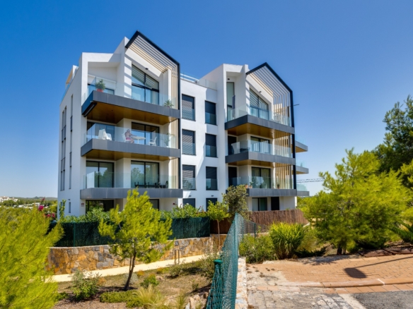 2 Bedroom Property in Las Colinas Golf Resort