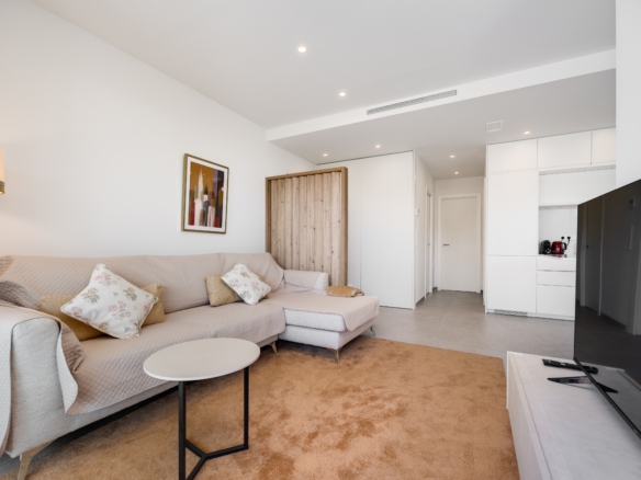 2 Bedroom Property in Las Colinas Golf Resort