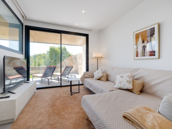 2 Bedroom Property in Las Colinas Golf Resort