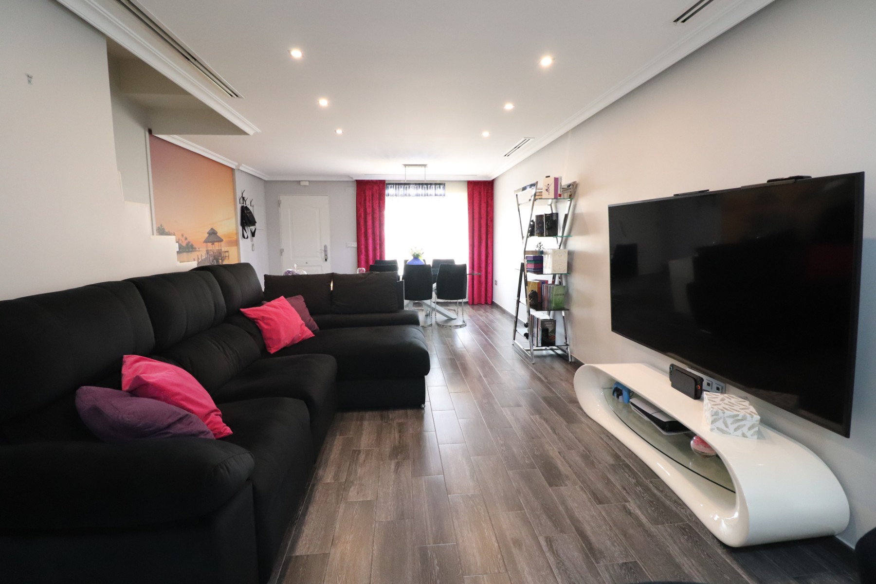 3 Bedroom Property in Redovan