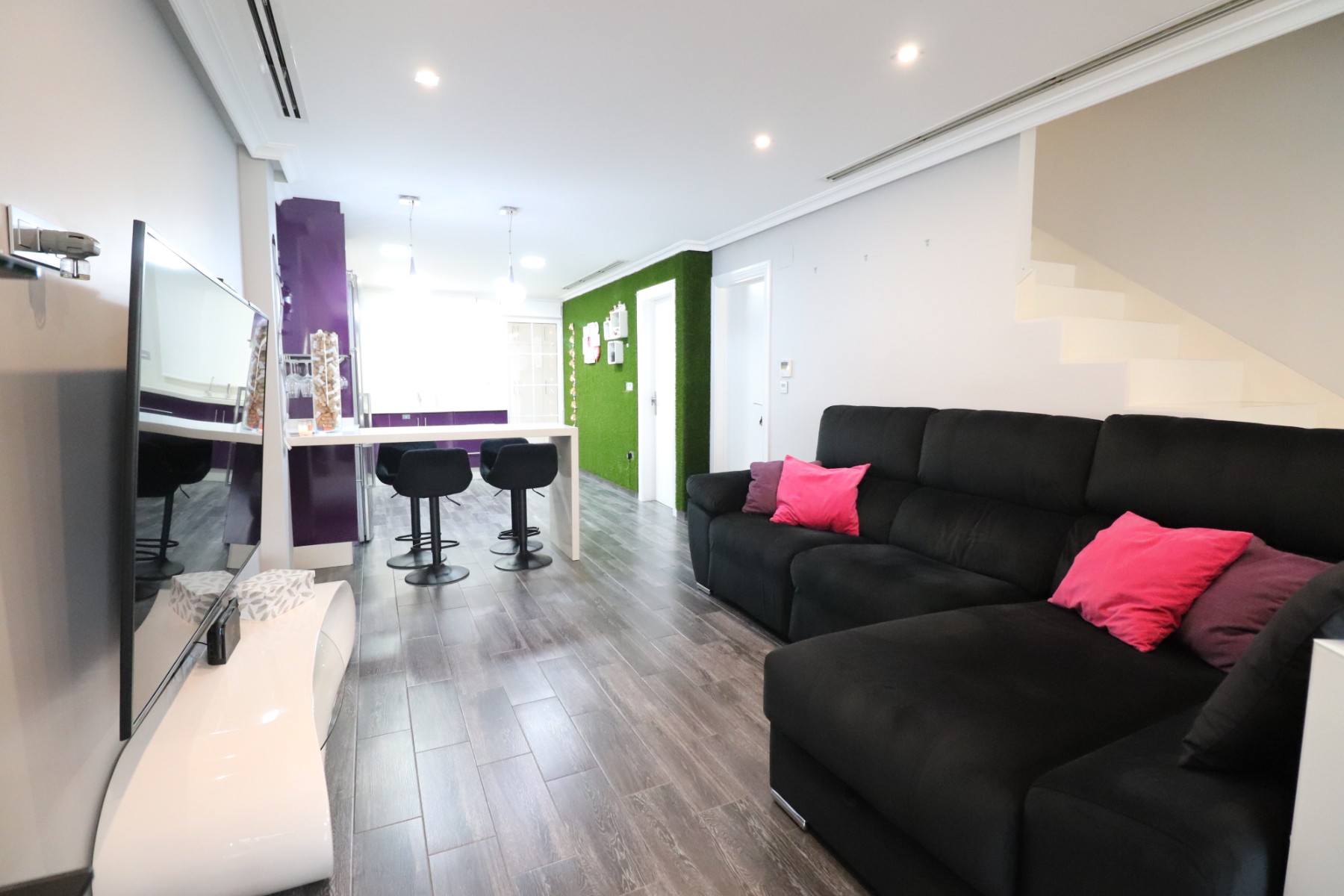 3 Bedroom Property in Redovan