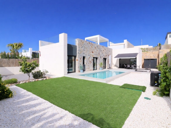 3 Bedroom Property in Algorfa