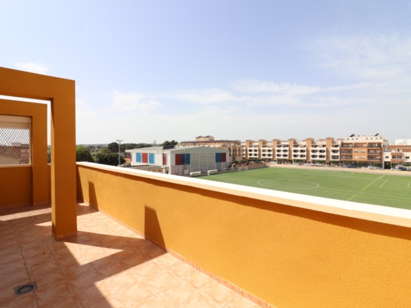 2 Bedroom Property in Formentera del Segura