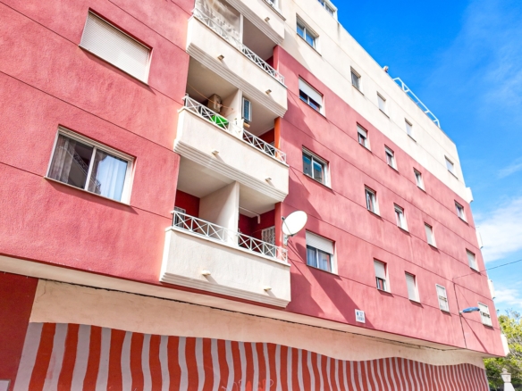 2 Bedroom Apartment in Torrevieja