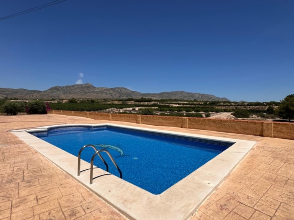 3 Bedroom Property in Albatera