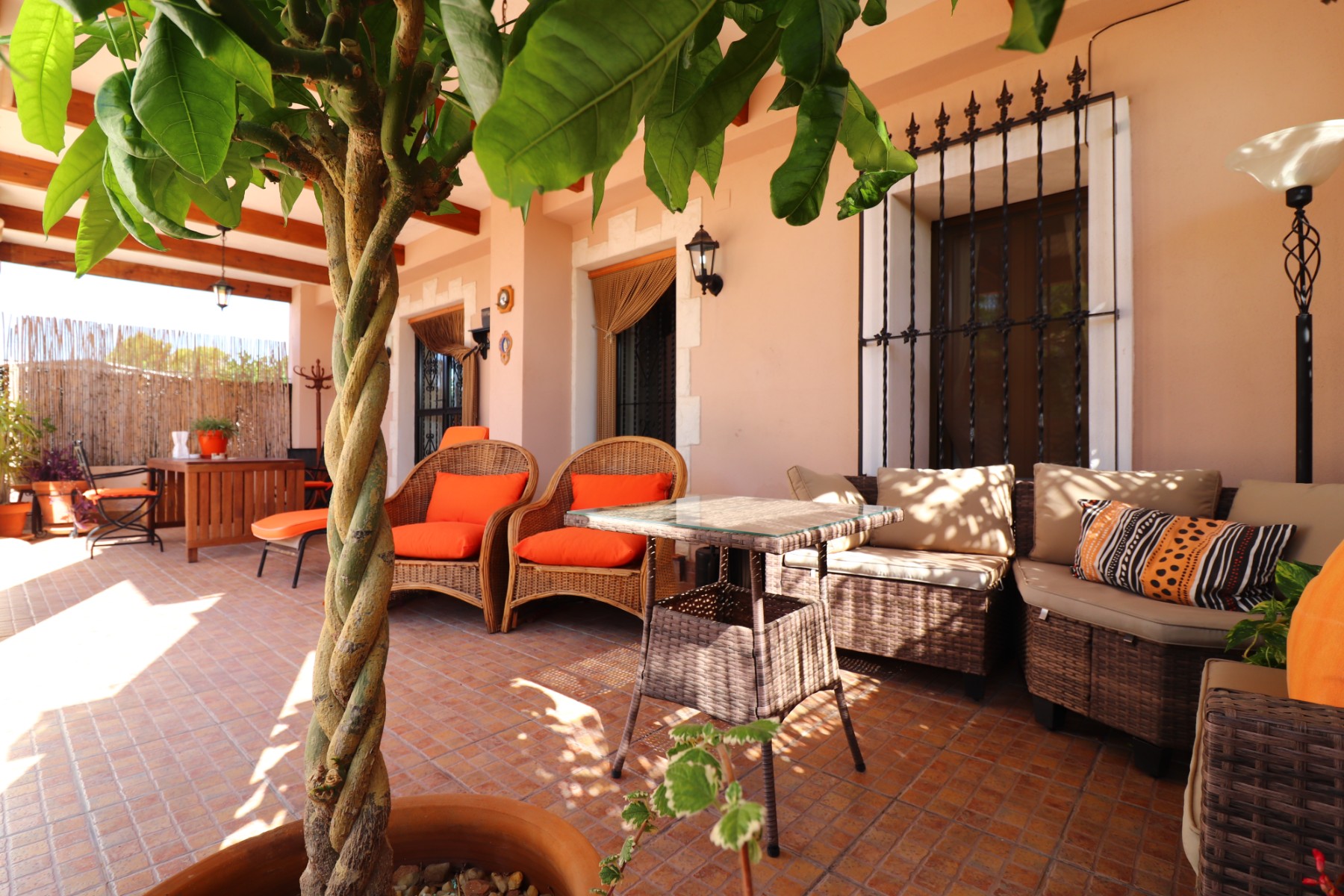 4 Bedroom Property in Albatera