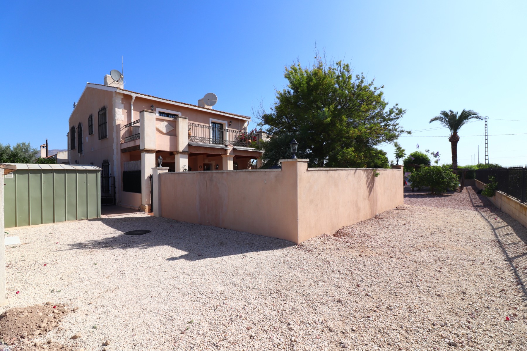 4 Bedroom Property in Albatera